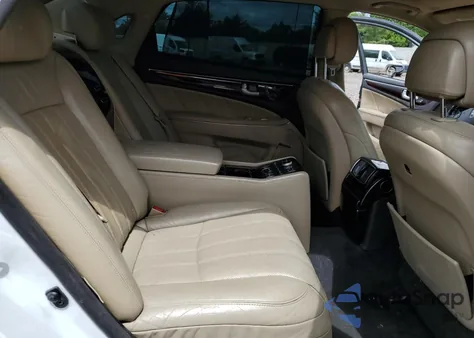 2012 Hyundai Equus Signature z USA, uszkodzony, nr VIN KMHGH4JH5CU052123